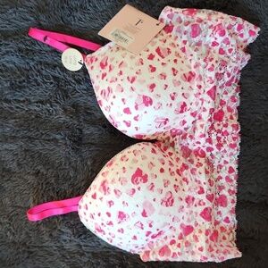 Thalia Sodi, 34B cupid hearts long line bra